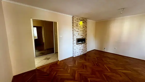 Mieszkanie 3-pokojowe z balkonem w centrum Oławy – Oława, Centrum – zdjęcie 3